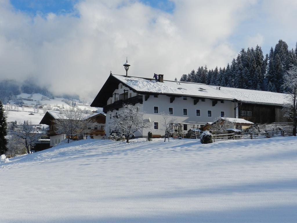 Unterrainhof Villa Hopfgarten im Brixental Kamer foto